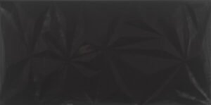 30x60 Pyramid Siyah Fon